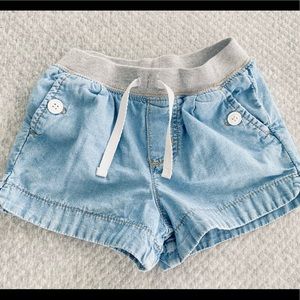 Carter’s kids shorts 4T